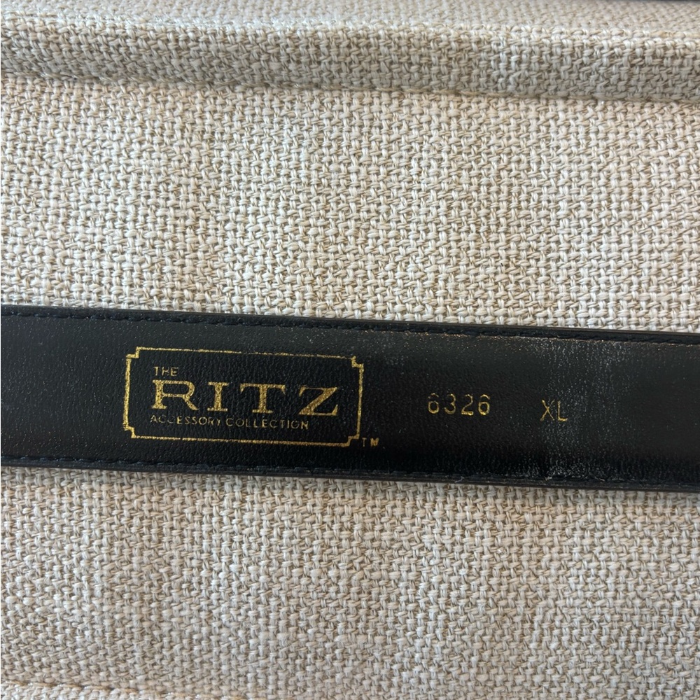 Chic Black and Gold Women's Black Leather Belt - Picture 2 of 4